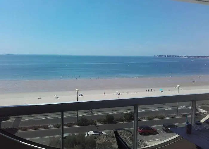 Apartment Face Tyra *